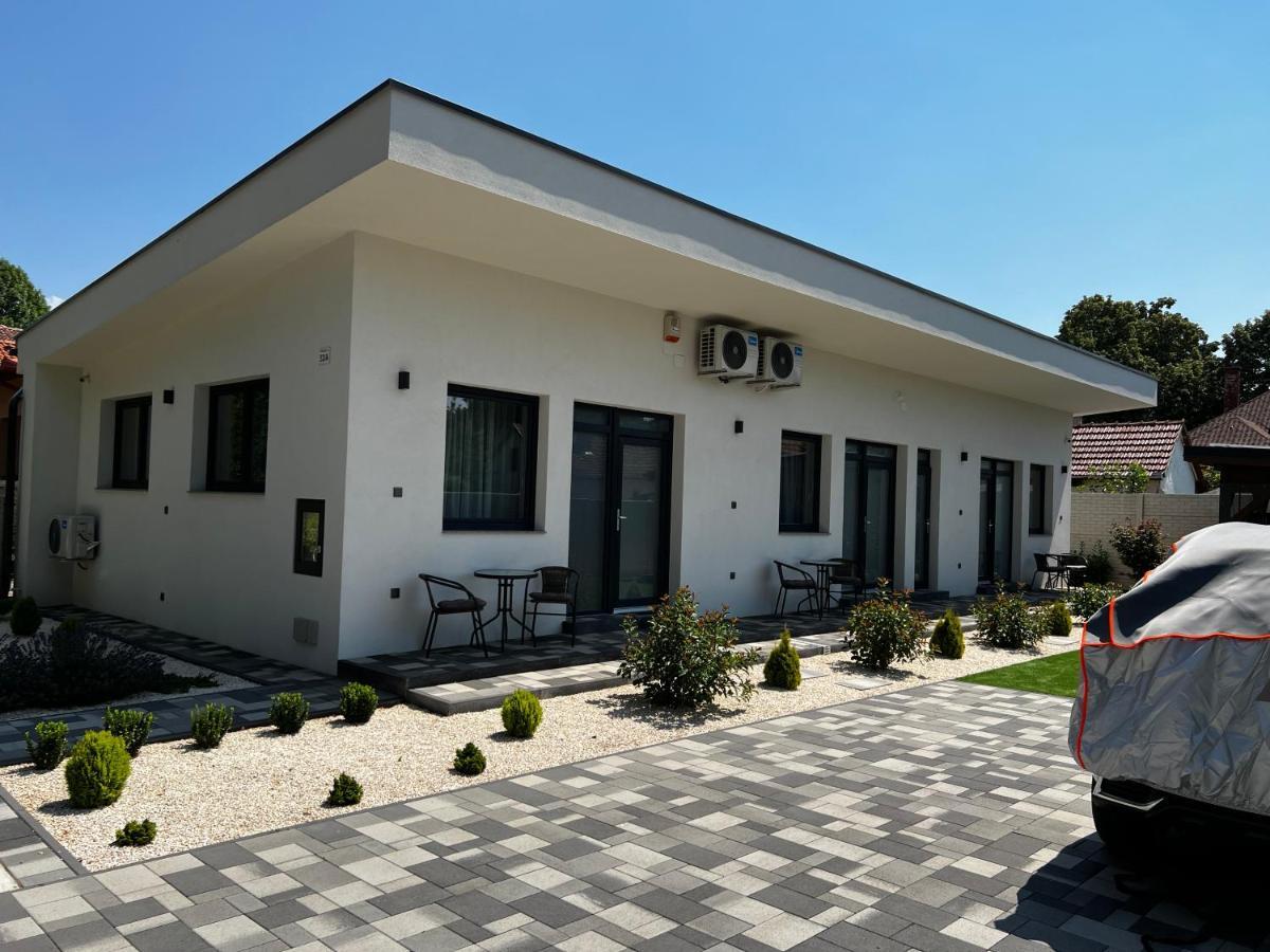 Th-Lux Apartman Hajdúszoboszló 외부 사진